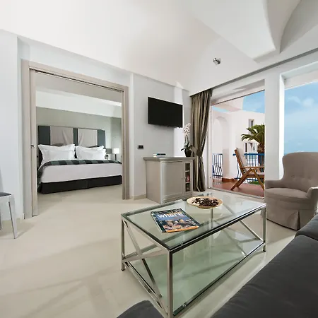 Punta Molino & Szálloda 5*