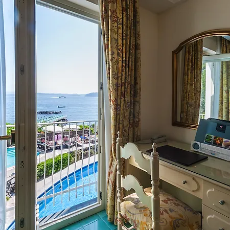 Punta Molino & Szálloda 5*