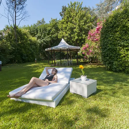 Punta Molino & מלון