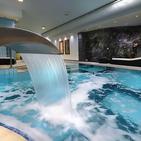 Punta Molino & Отель Искья