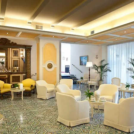 Punta Molino & Szálloda 5*