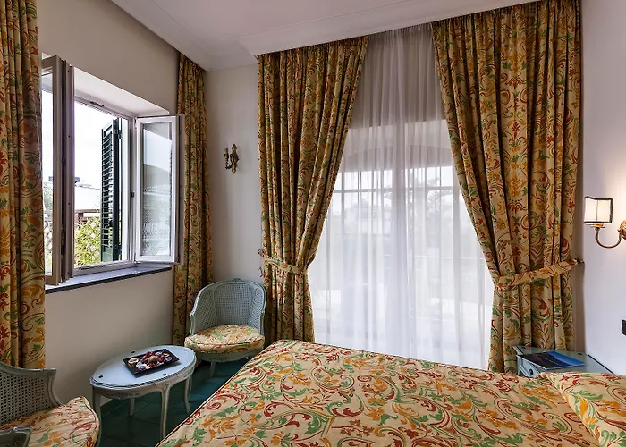 Punta Molino & Искья