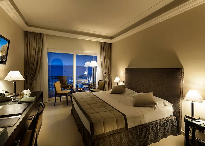 Punta Molino & Отель