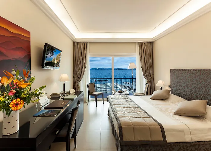 Punta Molino & Отель 5*