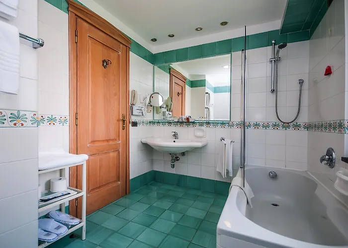 Отель Punta Molino &