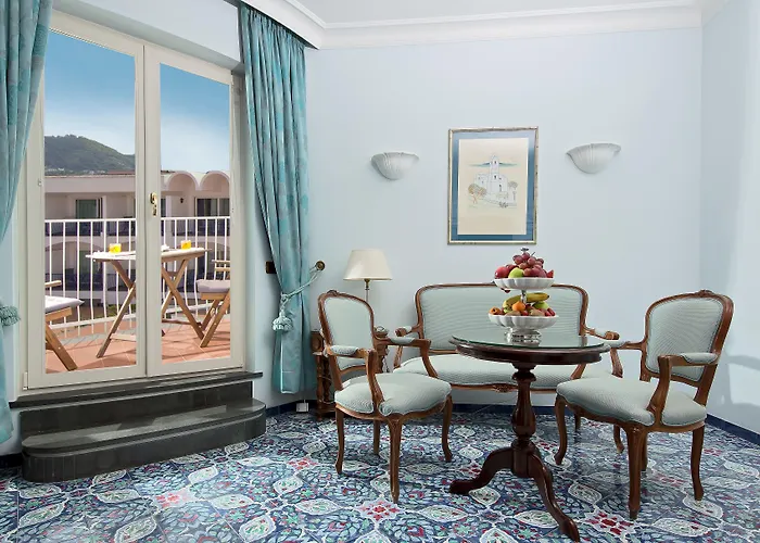 Punta Molino & Искья