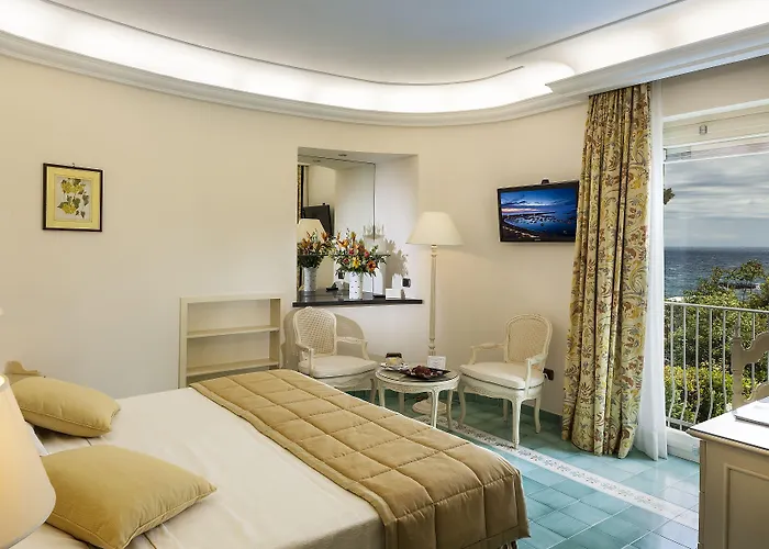 Отель Punta Molino &