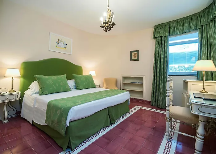 Отель Punta Molino &