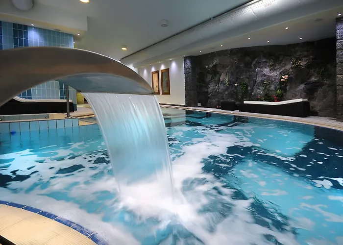 Punta Molino & Отель Искья