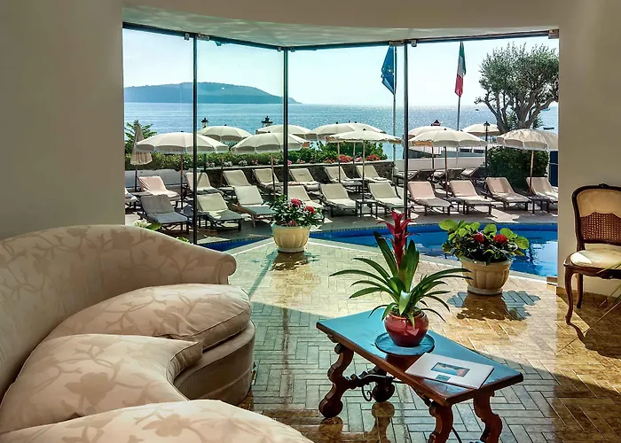 Отель Punta Molino &