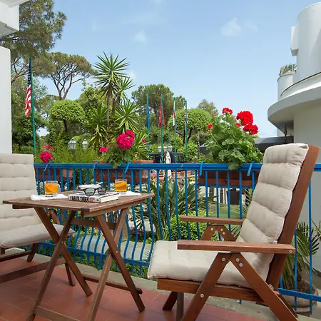 Ξενοδοχείο Punta Molino Beach Resort & Spa 5*