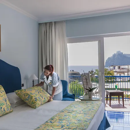 Punta Molino Beach Resort & Spa 5*