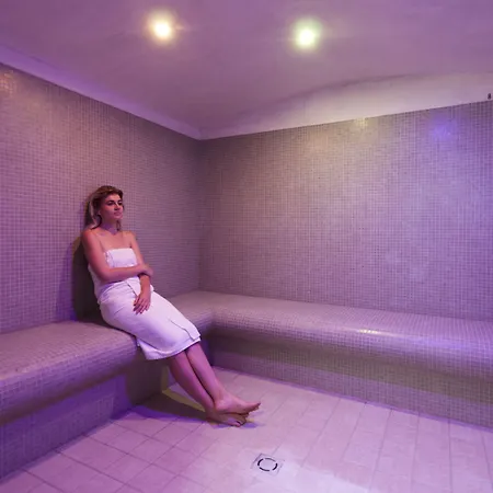 Punta Molino Beach Resort & Spa Ξενοδοχείο 5*